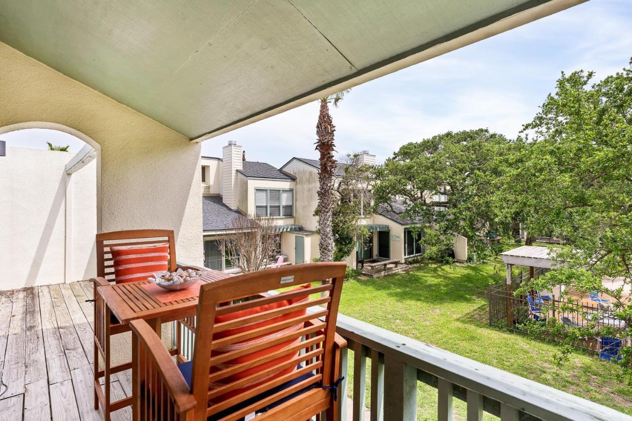 Fulton Beach Condos ロックポート エクステリア 写真