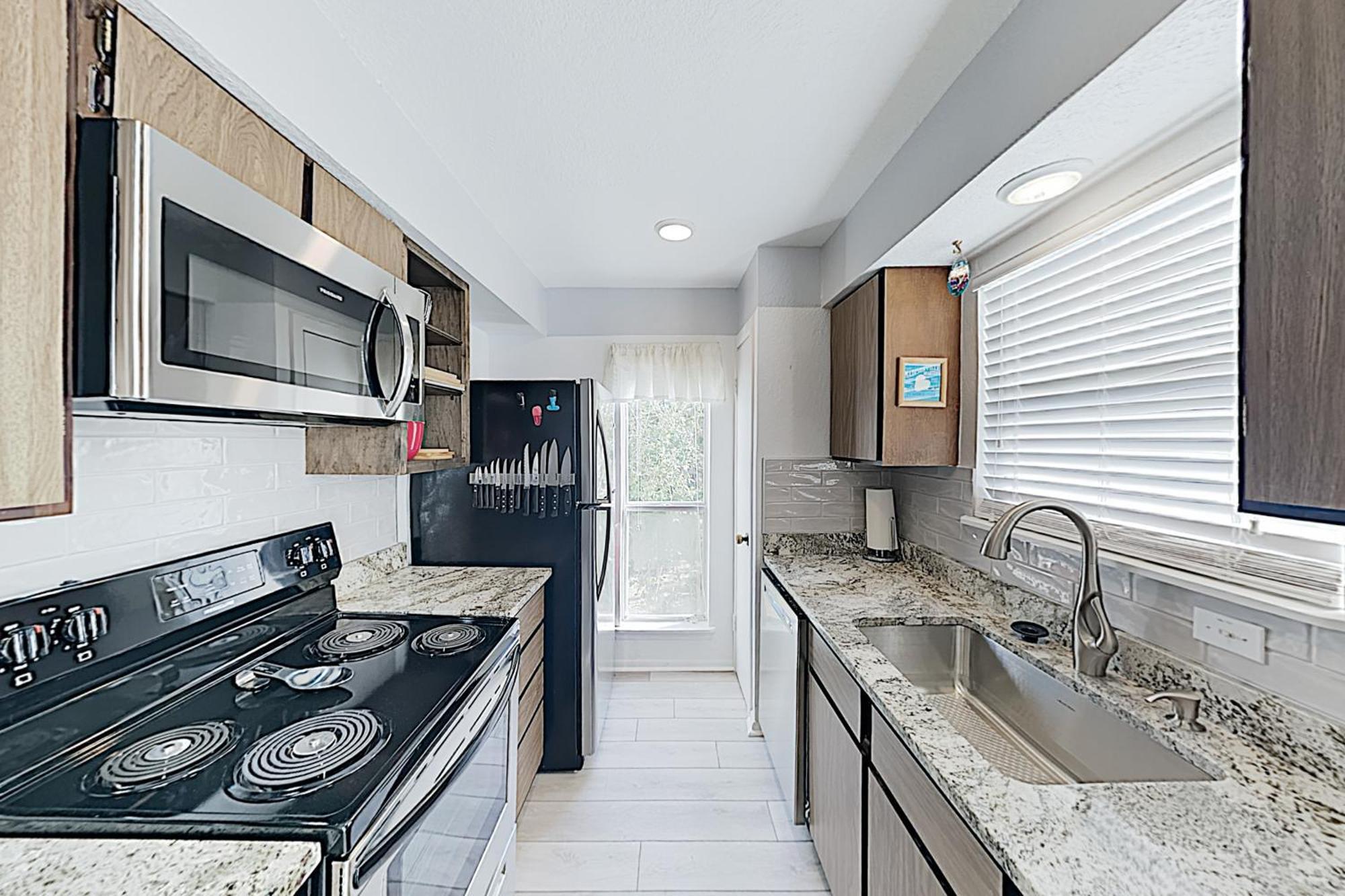 Fulton Beach Condos ロックポート 部屋 写真